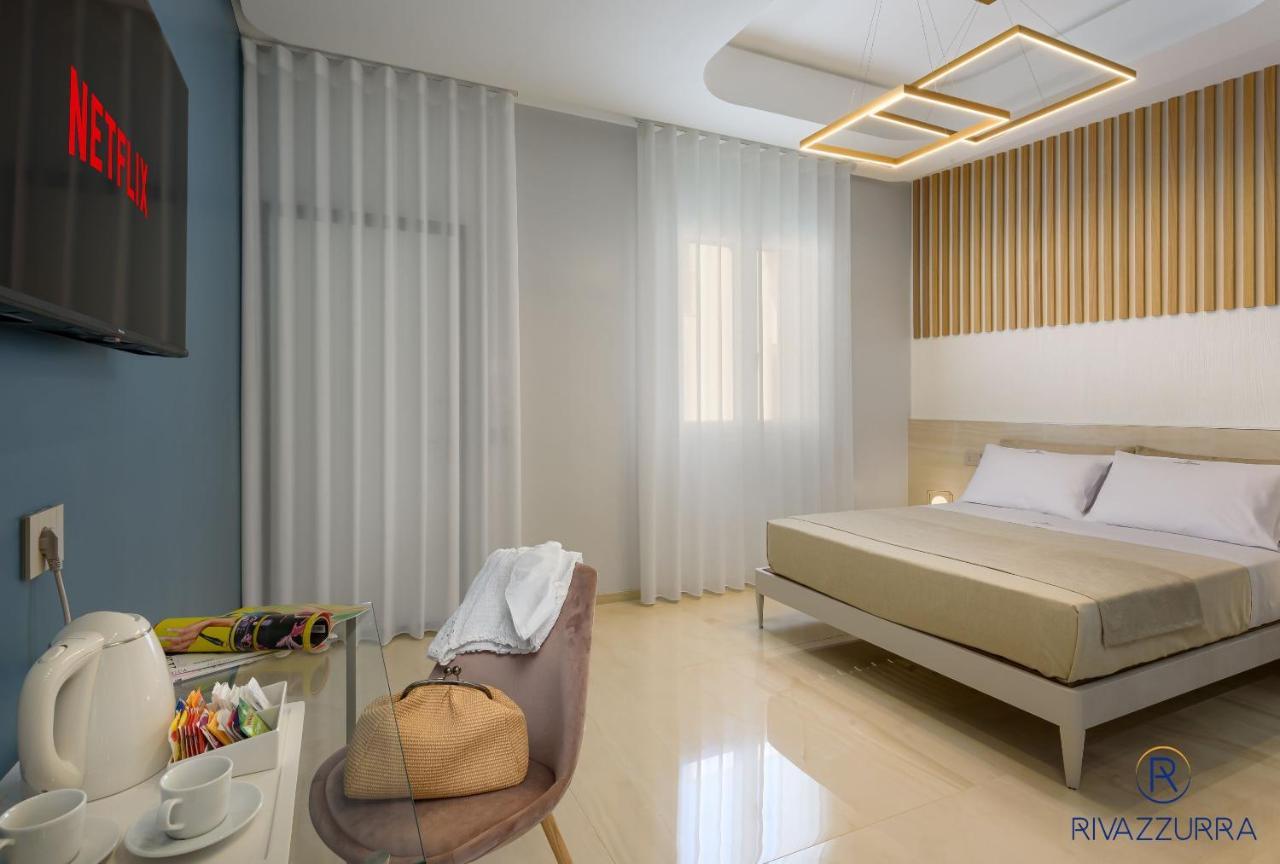 Rivazzurra Beach Rooms 산비토로카포 외부 사진