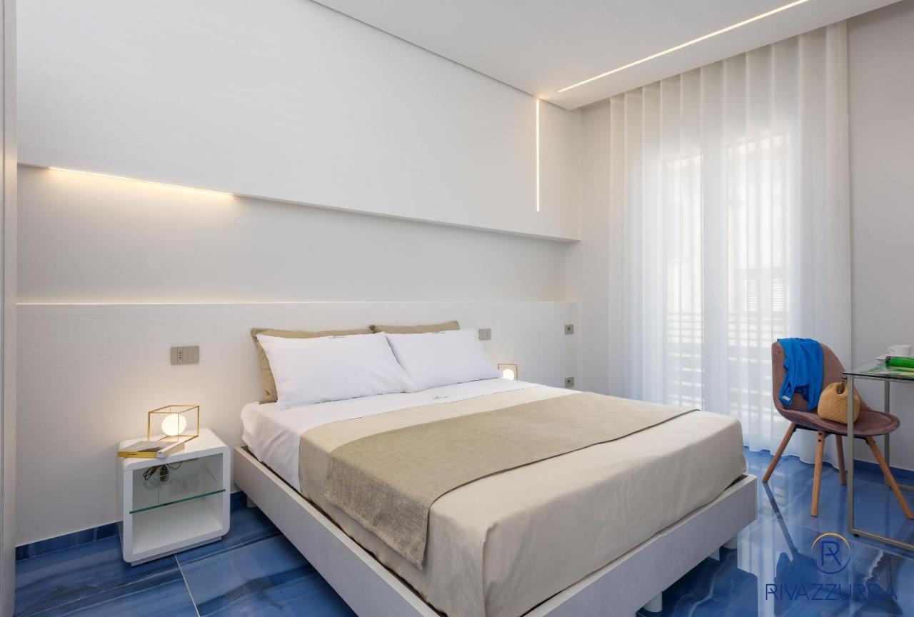 Rivazzurra Beach Rooms 산비토로카포 외부 사진
