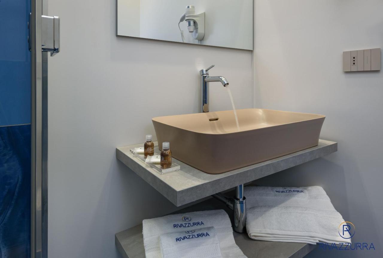 Rivazzurra Beach Rooms 산비토로카포 외부 사진