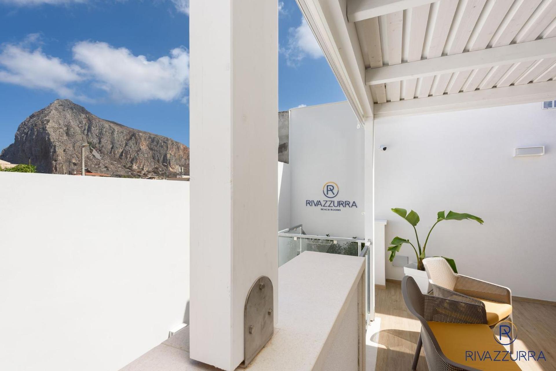 Rivazzurra Beach Rooms 산비토로카포 외부 사진